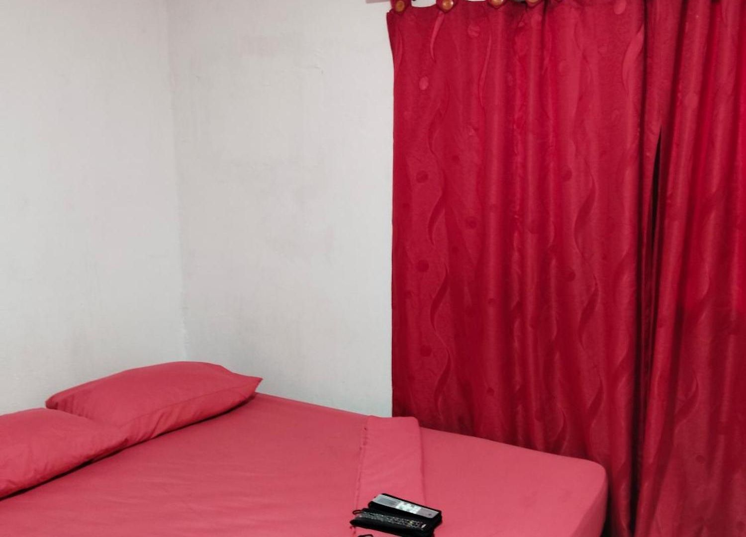 La Medellin Inn *