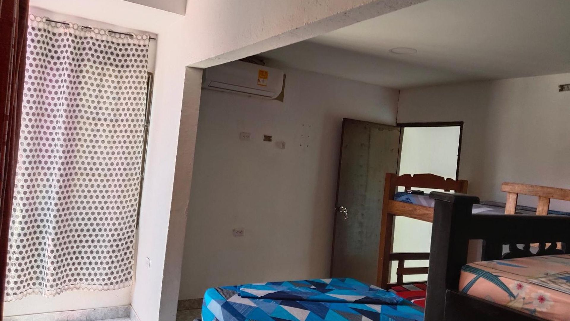 La Medellin Inn